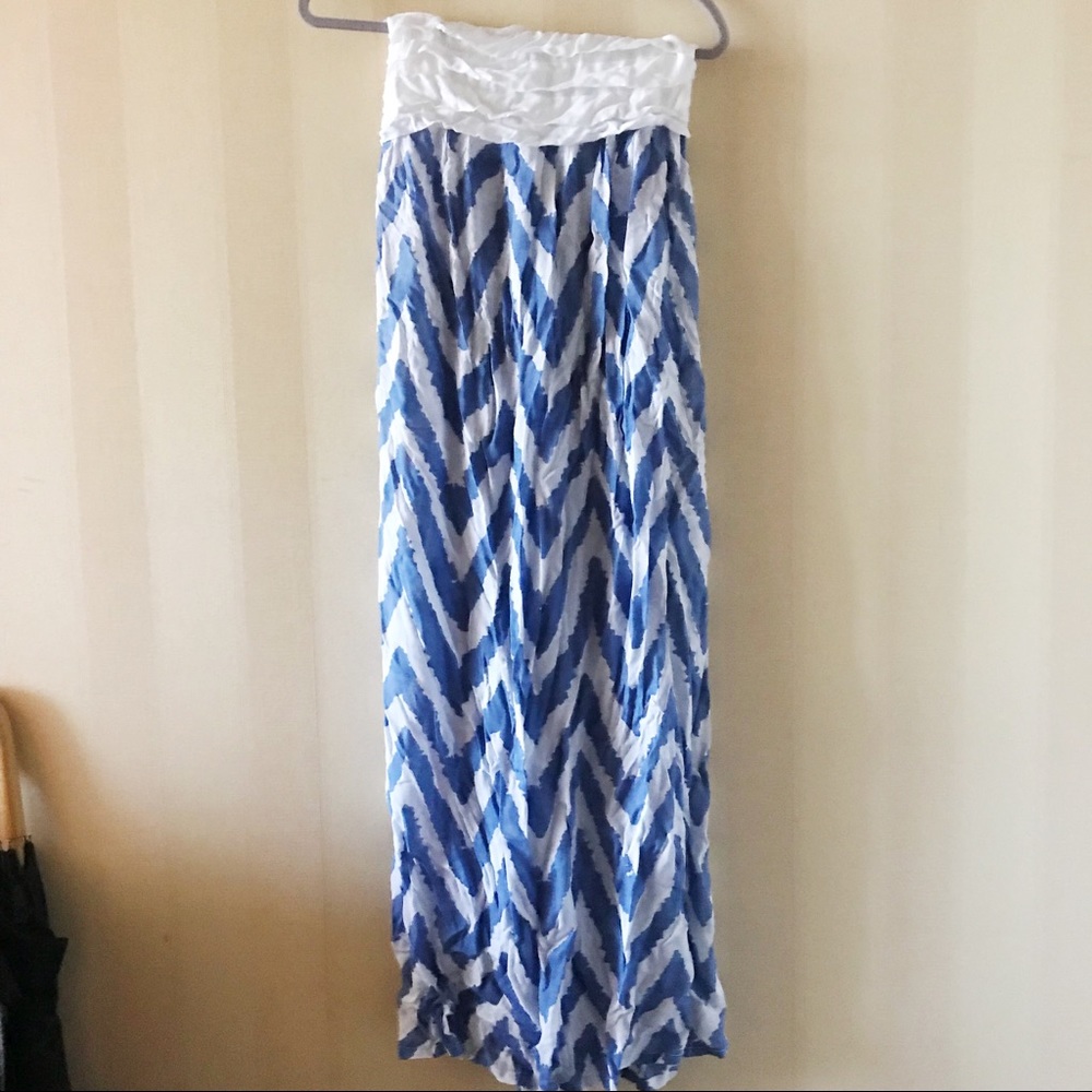 SECRET BEACH Strapless Maxi Dress